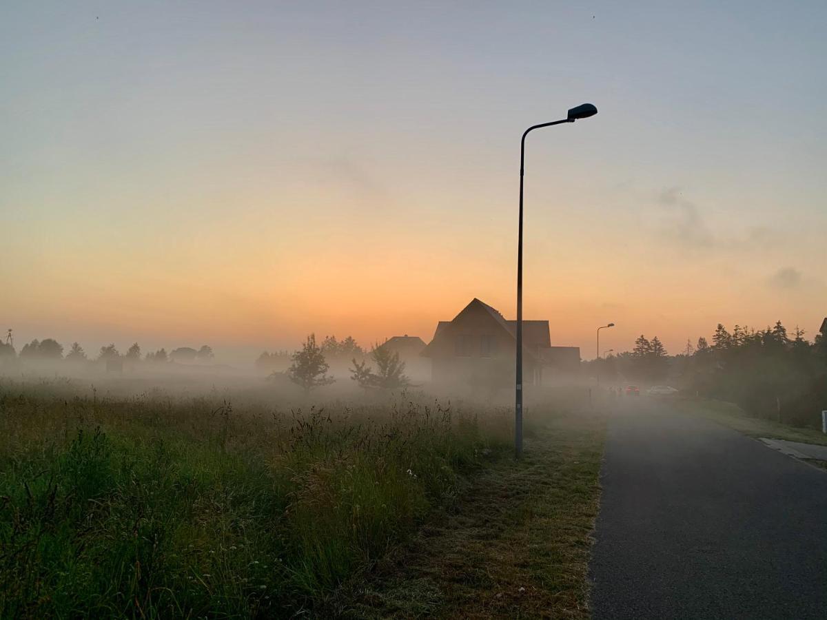 Pokoje Goscinne Ewela Leba Bagian luar foto