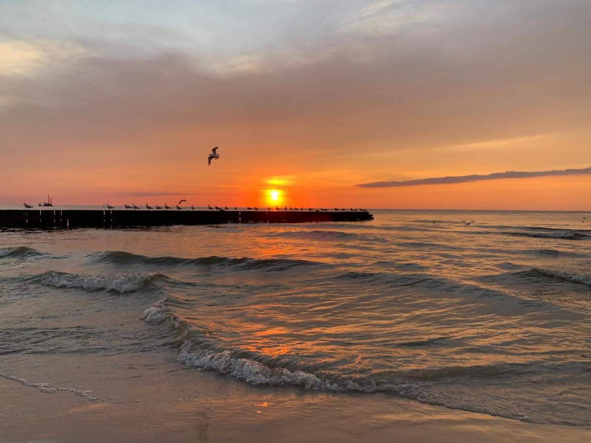 Pokoje Goscinne Ewela Leba Bagian luar foto