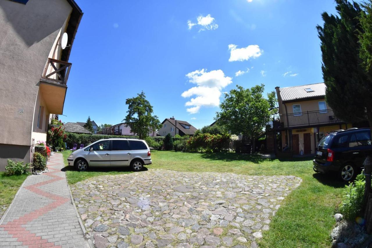 Pokoje Goscinne Ewela Leba Bagian luar foto