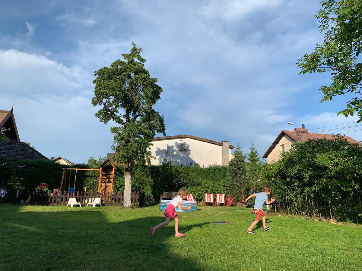 Pokoje Goscinne Ewela Leba Bagian luar foto