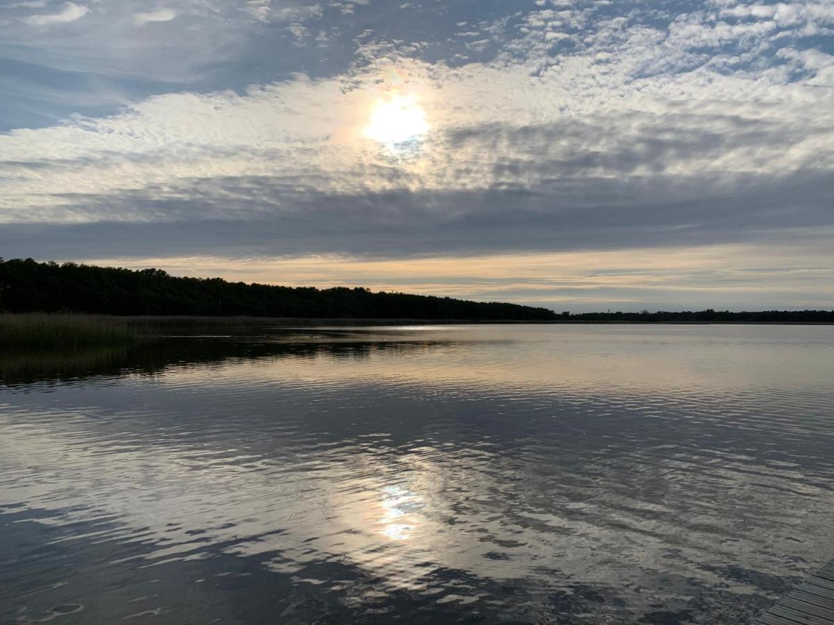 Pokoje Goscinne Ewela Leba Bagian luar foto